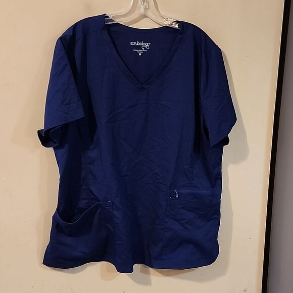 Scrubology 3X Scrub top - Picture 1 of 4
